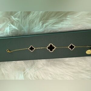 NWT Rachel Zoe Black and Gold Clover Bracelet